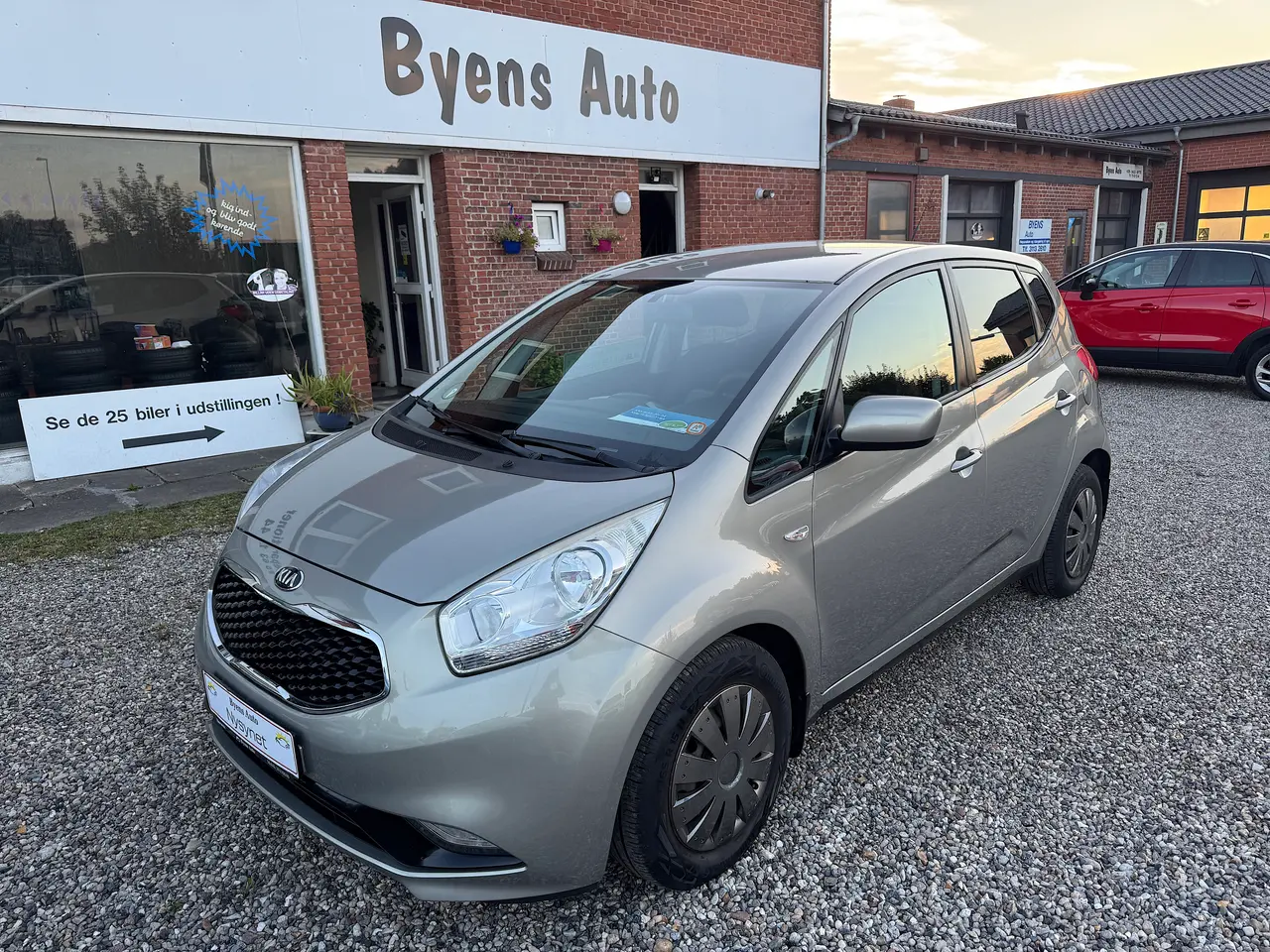 Billede 3 - Kia Venga Style+ Nysyn meget pæn