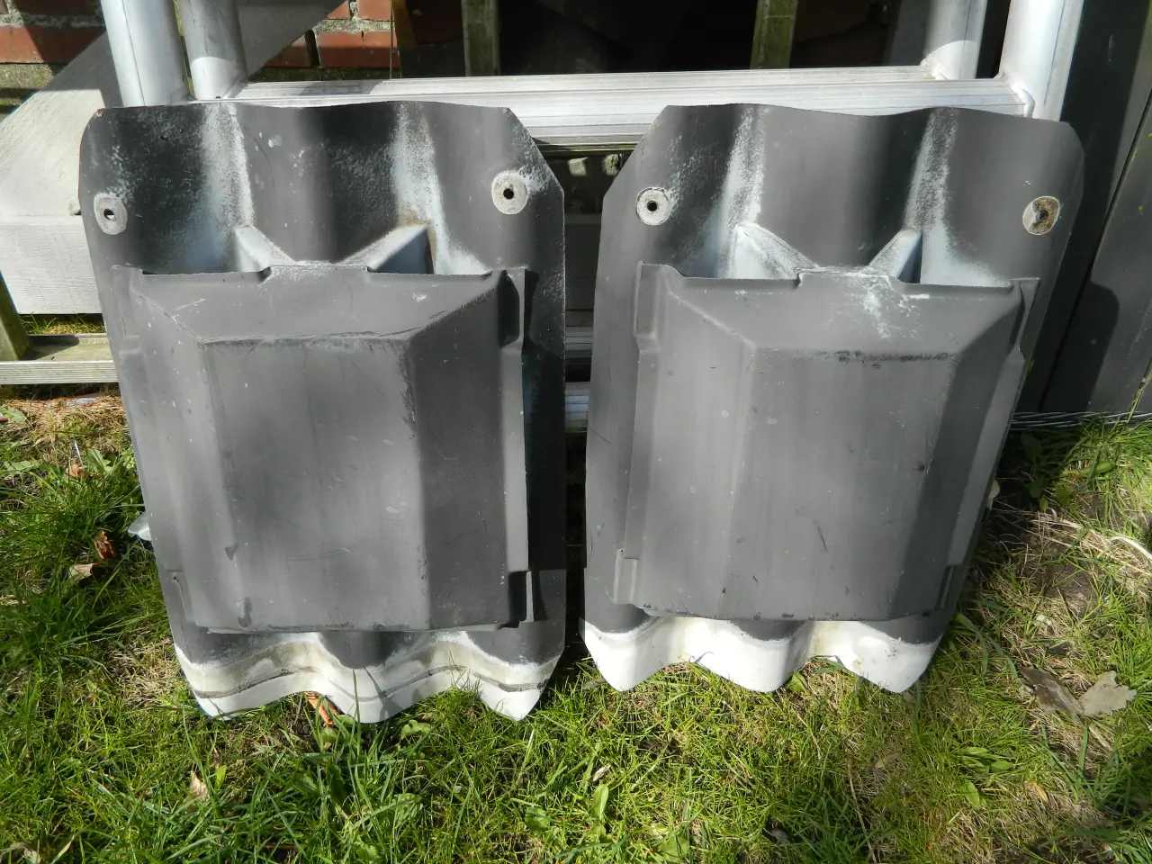 Billede 3 -  B6 Ventilationshætte til tagflade, sort.