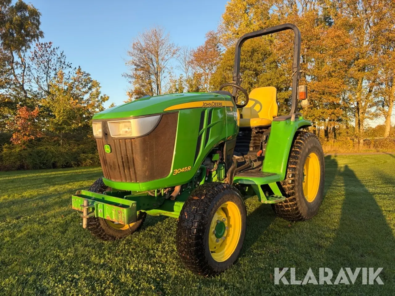 Billede 1 - Kompakttraktor John Deere 3045R LV03