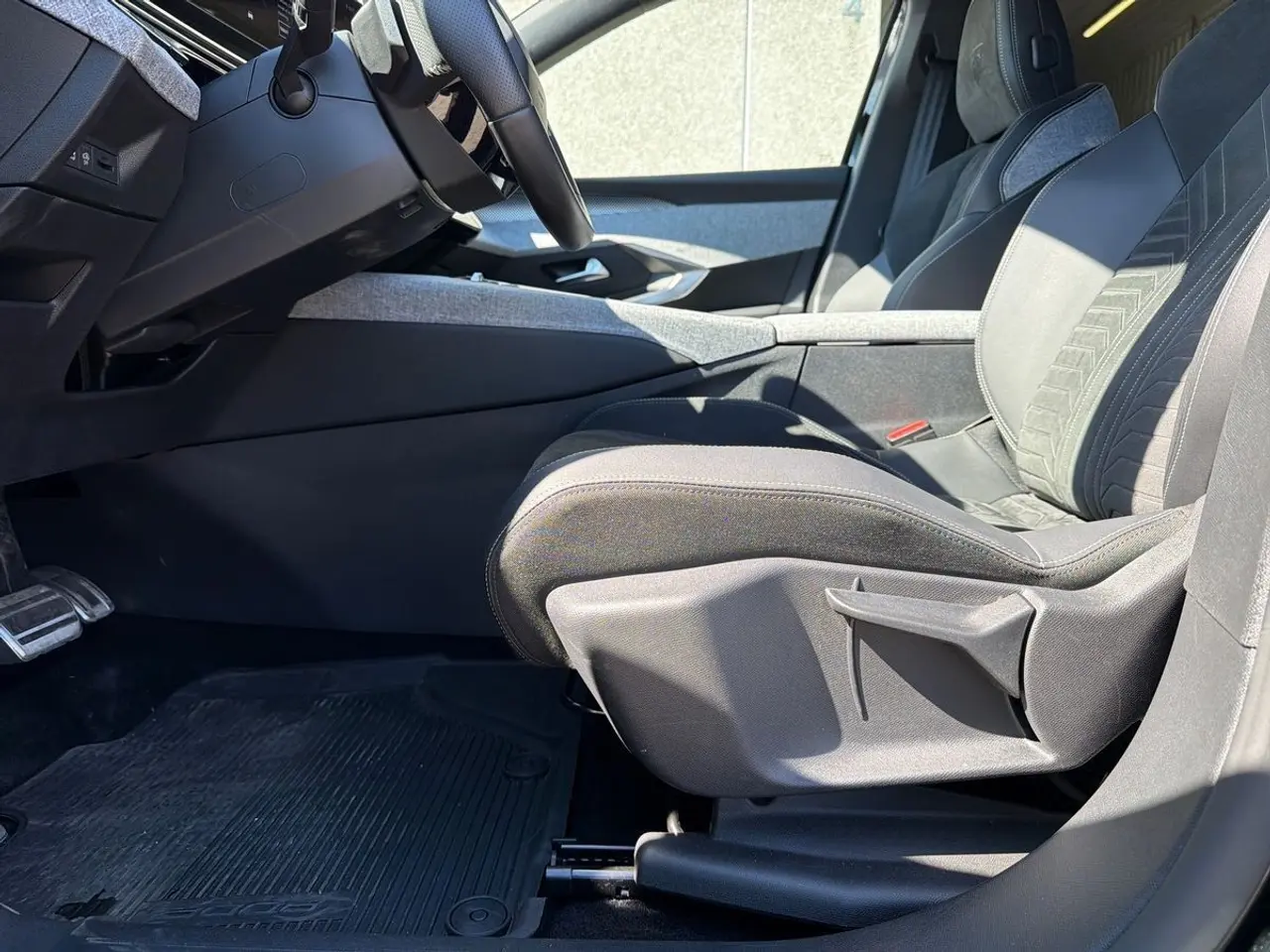 Billede 20 - Peugeot e-3008 77 GT Pack