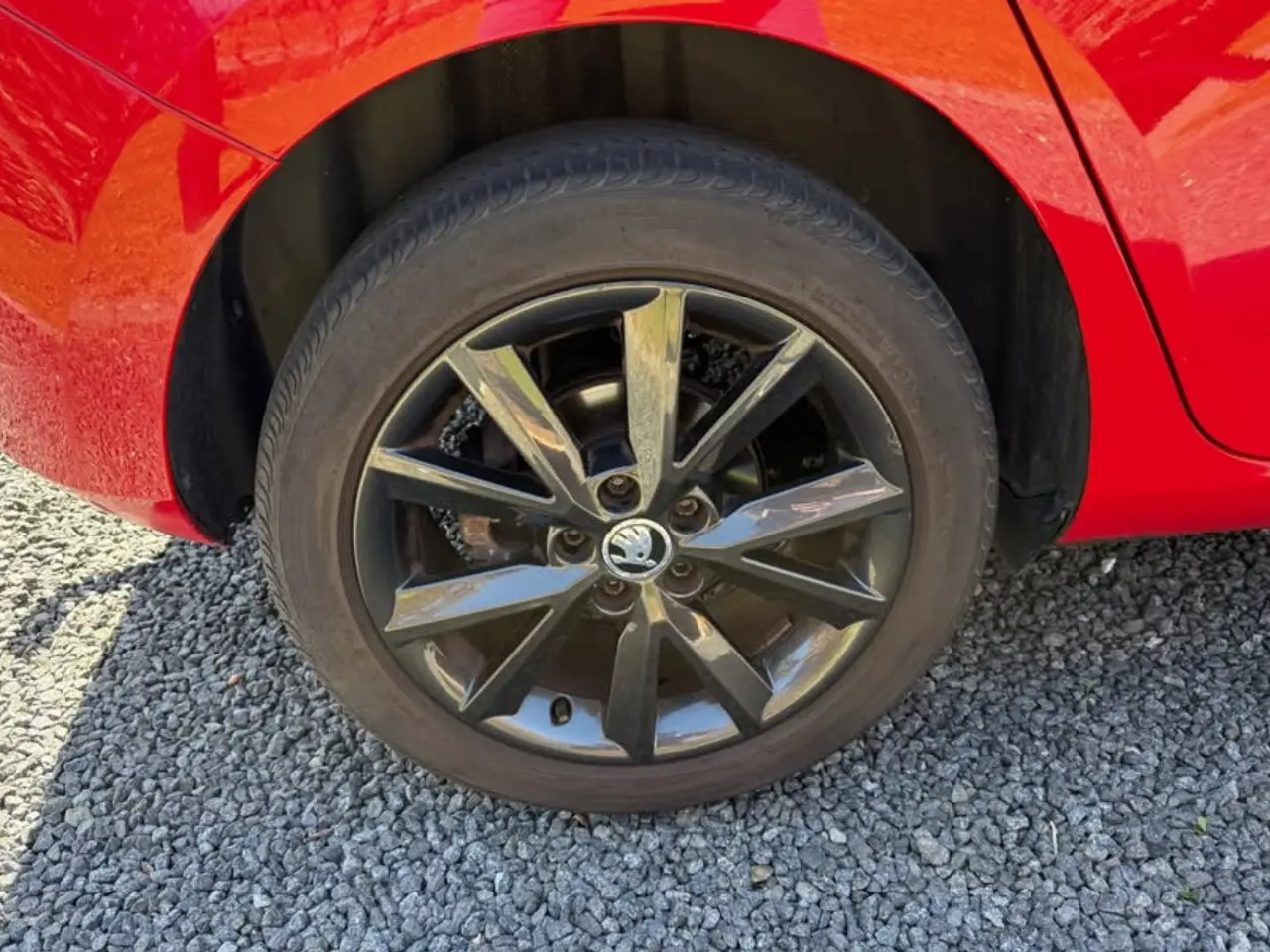 Billede 8 - Flot og velholdt Skoda Fabia 2016 model