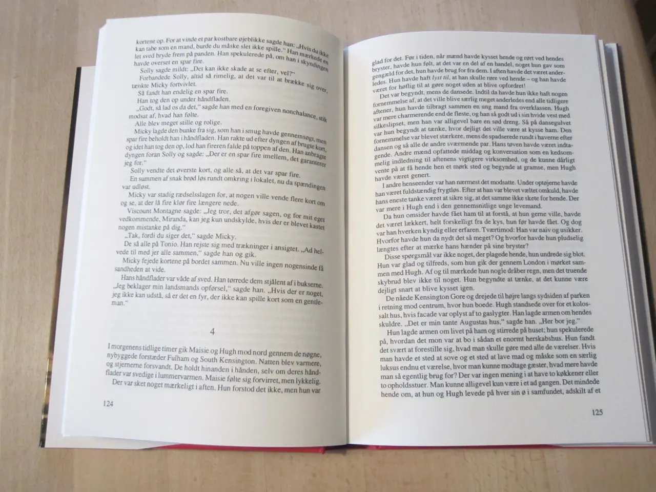 Billede 4 - Bog - Farlige Penge af Ken Follett