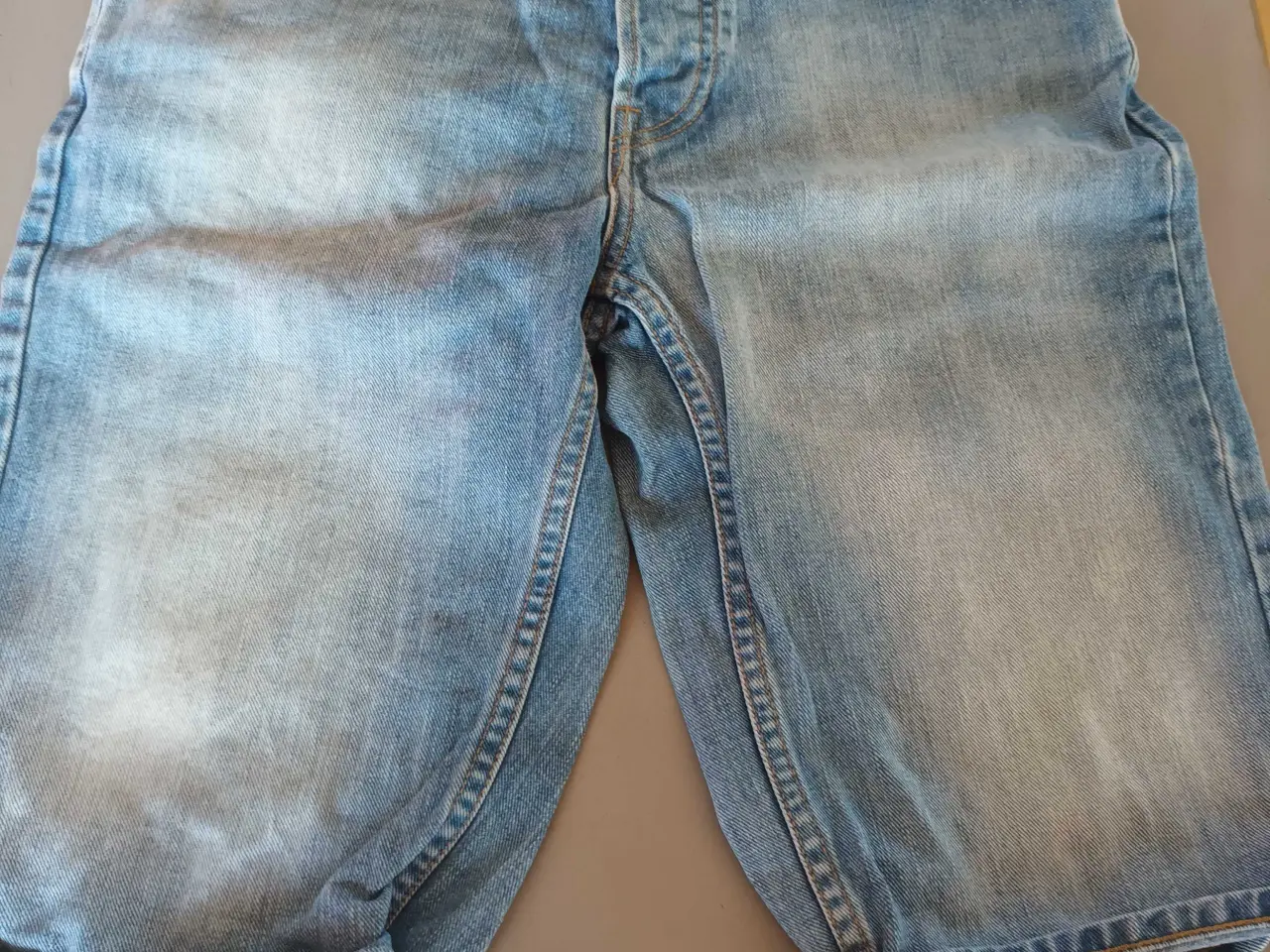 Billede 1 - Herre shorts str. 29. Mærke: Lee
