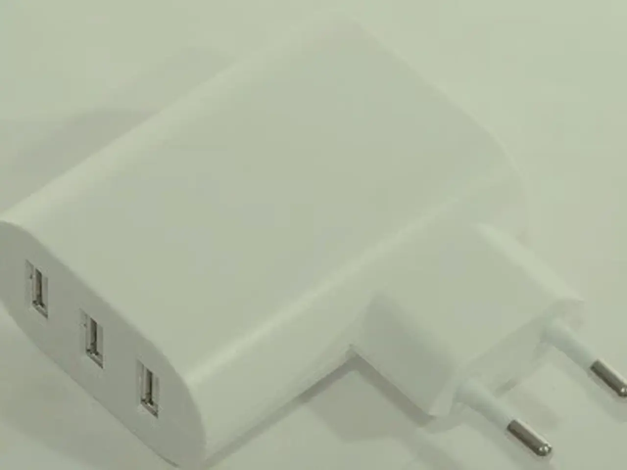 Billede 1 - IKEA 3 USB lader ICPSW5-17EU-1
