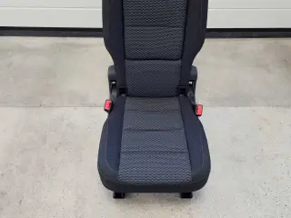 Vw touran årgang 2019 bagsæde