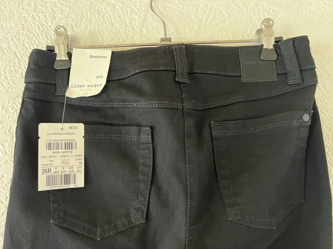 Billede 16 - NYE og Ubrugte Sorte Jeans fra Gerry Weber (Str. 3