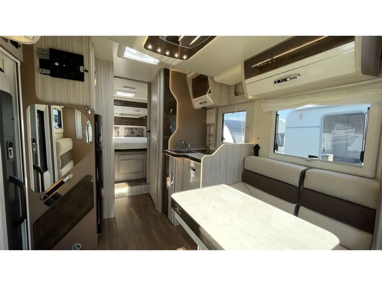 Billede 5 - 2025 - Elnagh T-Loft 582