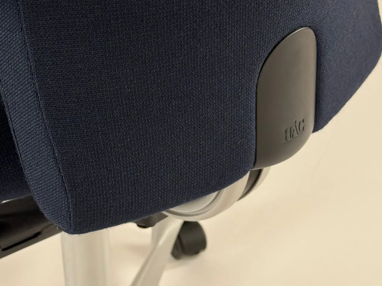Billede 7 - HÅG Creed 6002 Kontorstol – Mørkeblå/Gråt Stel m. Armlæn 200 mm