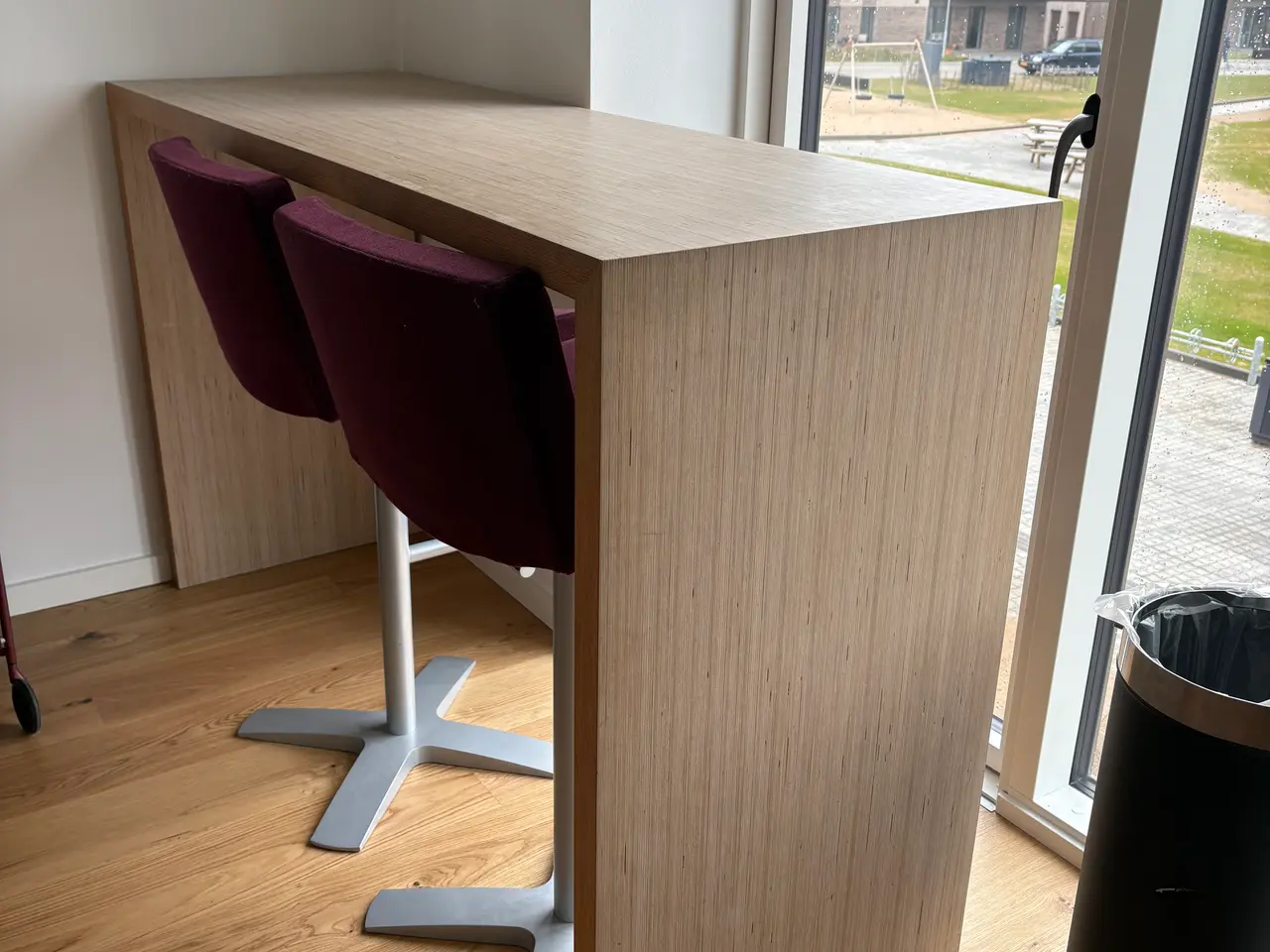 Billede 2 - Arbejdsbord i limtræ