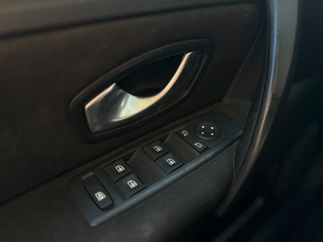 Billede 11 - Renault Laguna 2.0 140 hk, nysynet 