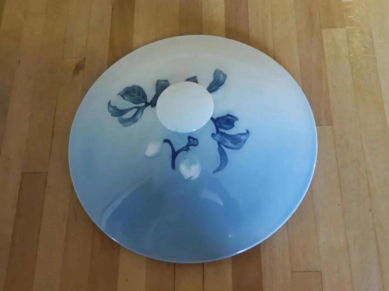 Billede 7 - B & G Lågfad Jule rosen 