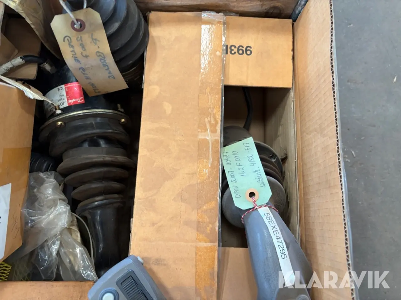 Billede 6 - Diverse joystick til maskiner - cirka 15 styk