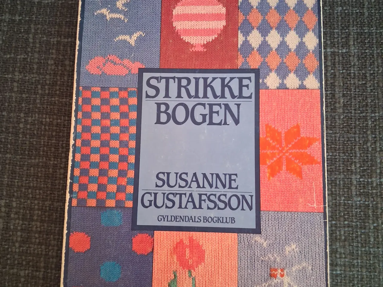 Billede 1 - Strikkebogen