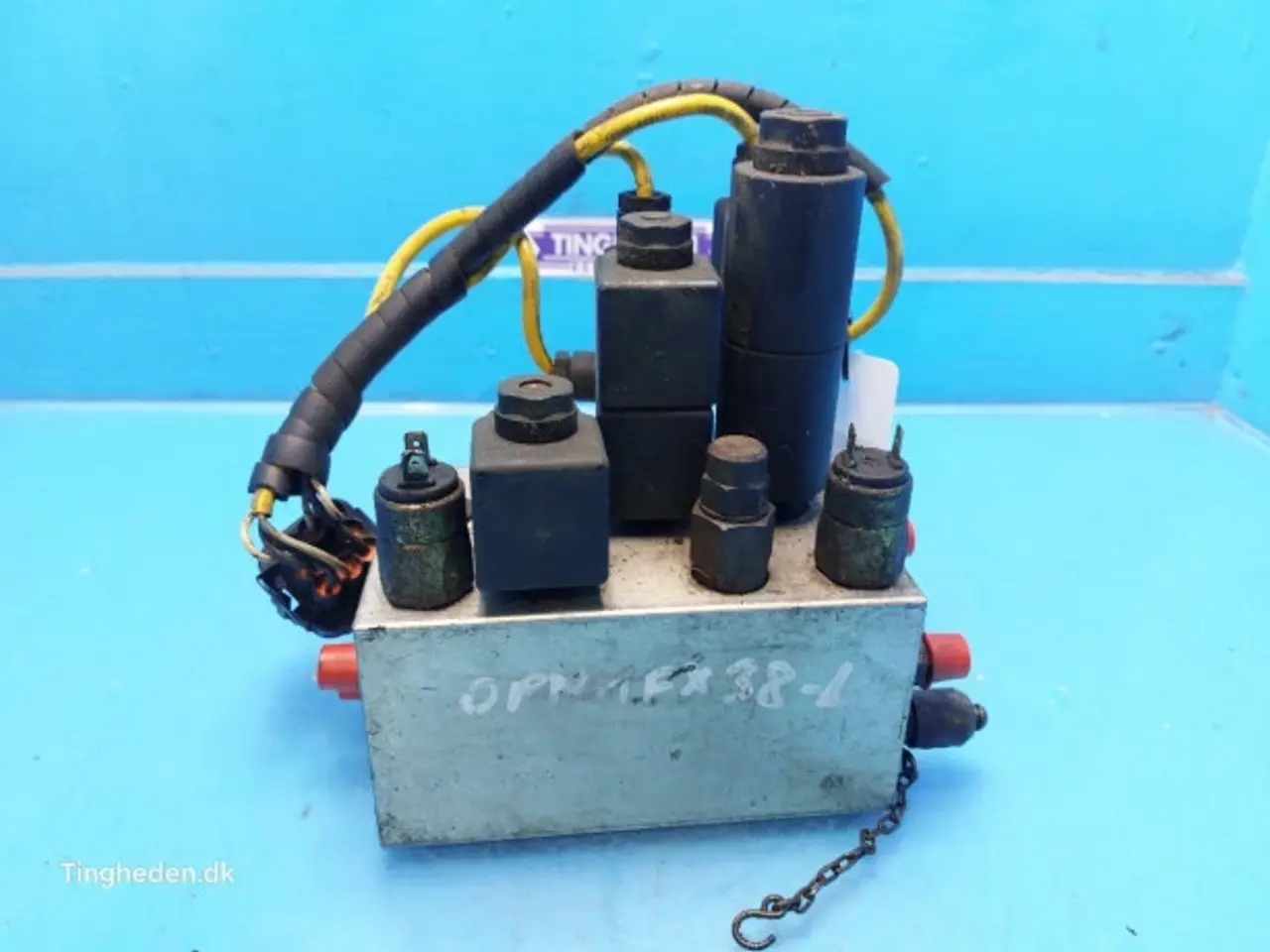 Billede 10 - New Holland FX38 Hydraulikventil 84037241
