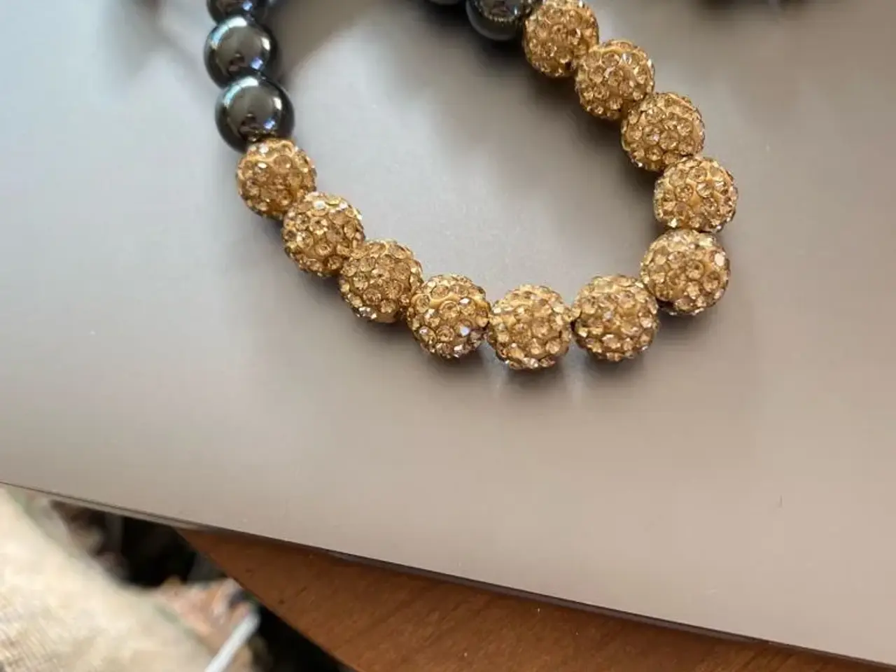 Billede 2 - Nye knyttede armbånd