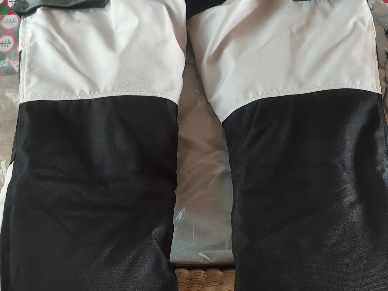 Billede 4 - MC bukser Texpeed grå. Ubrugte.
