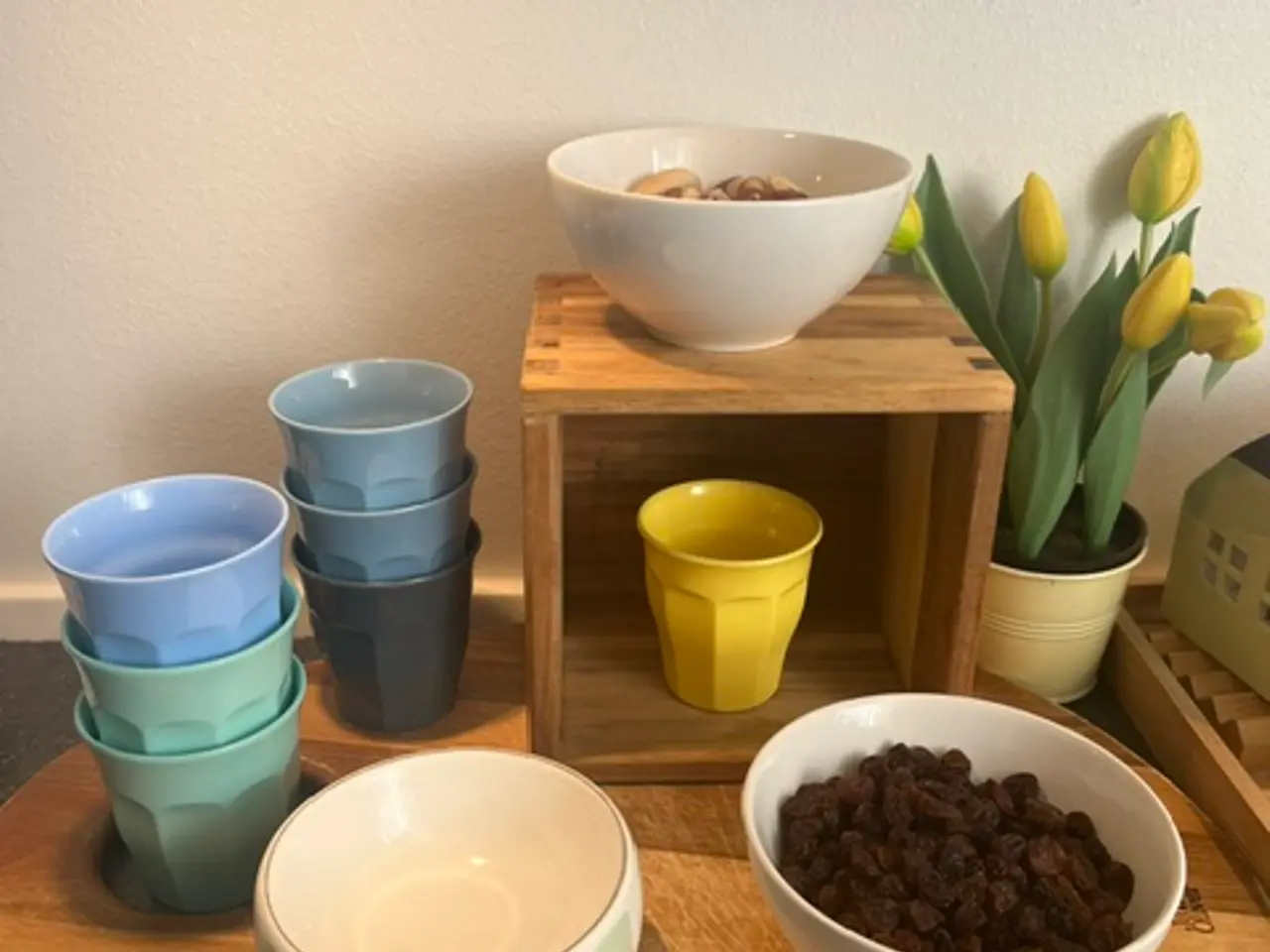 Billede 1 - Fint servicesæt: Rice melaminkrus & 3 fine skåle