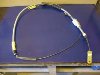 Håndbremsekabel og oliefilter