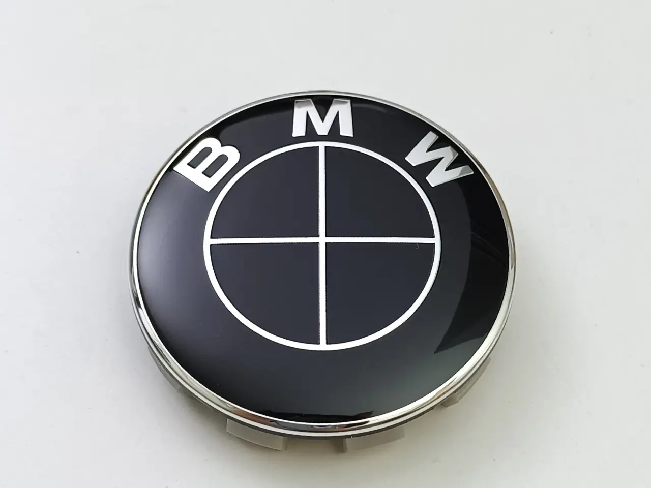 Billede 1 - NY! 68mm BMW SORT & SØLV Hjulkapsler