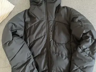 Vinter jakke fra peak performance 