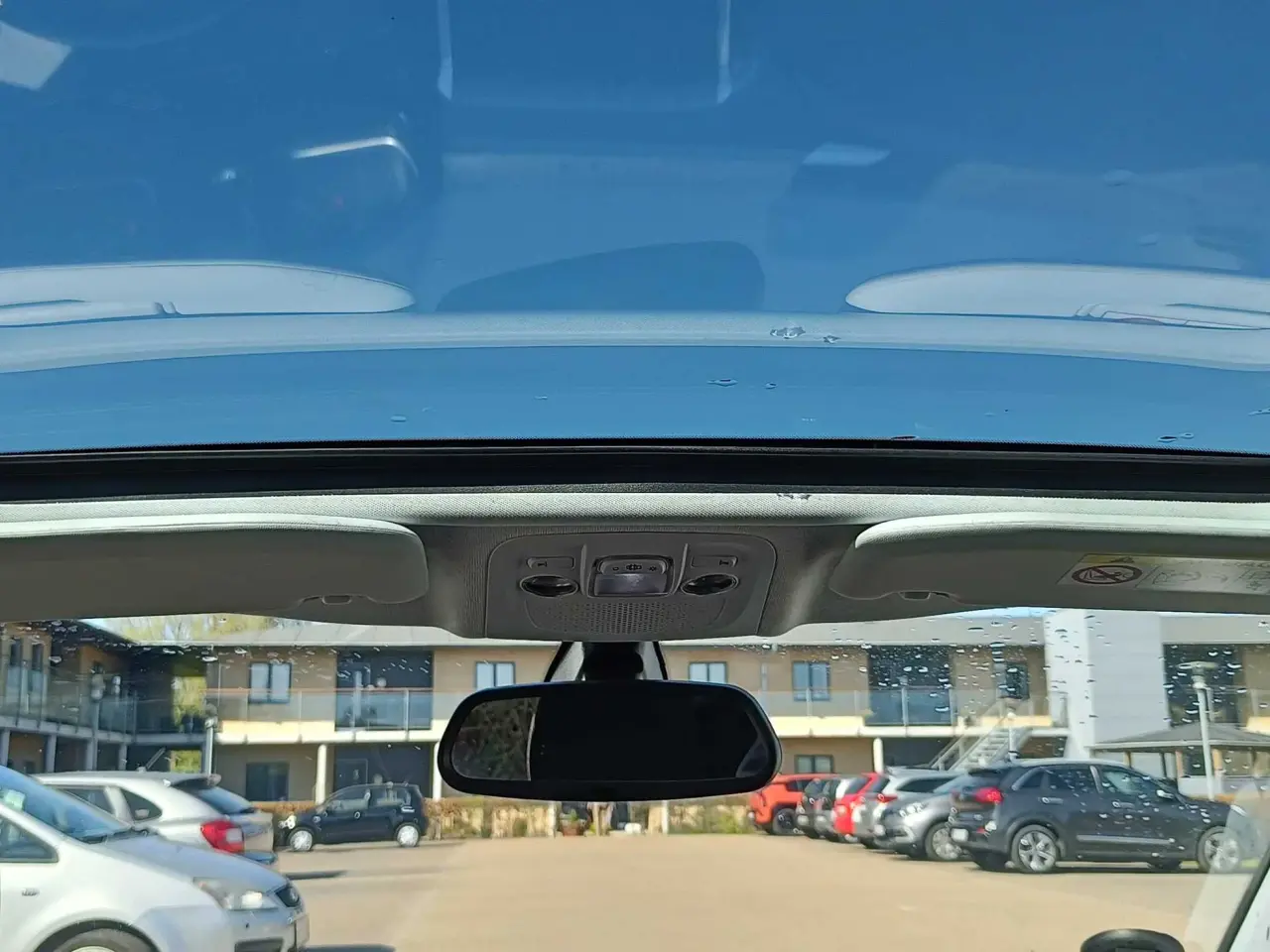 Billede 9 - Peugeot 208 Bluehdi 100 5d signsture sky 