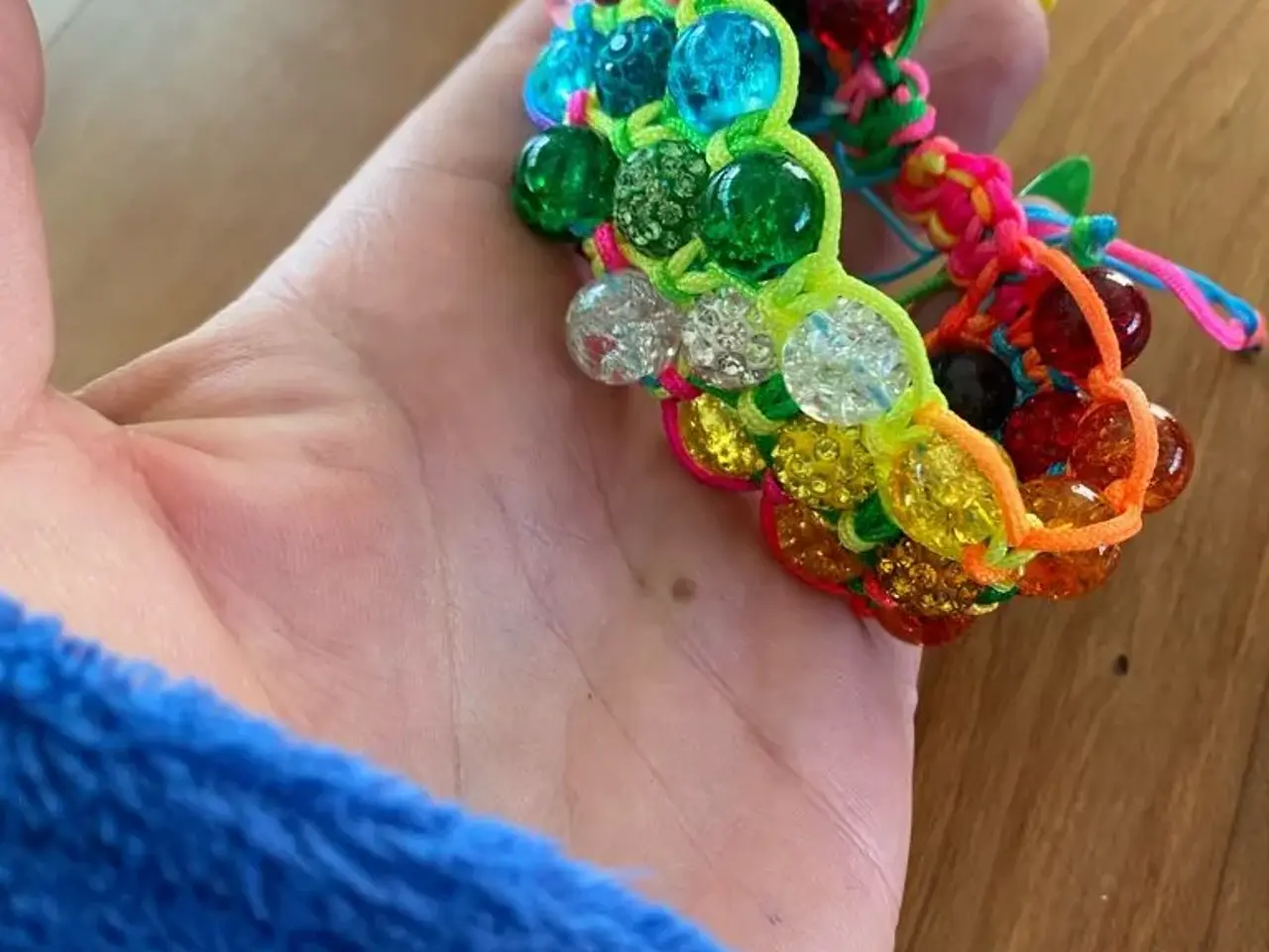 Billede 7 - Nye knyttede armbånd