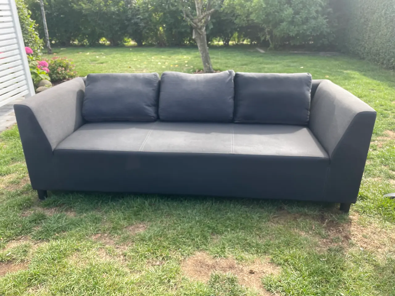 Billede 2 - Ude sofa, bord og stole
