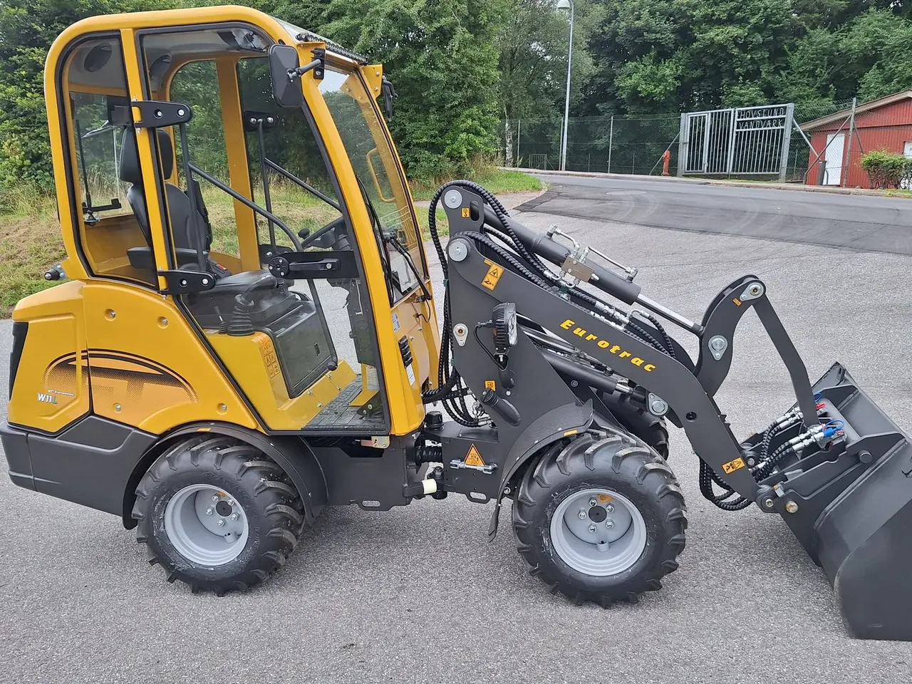 Billede 5 - Eurotrac W11L  Kabine