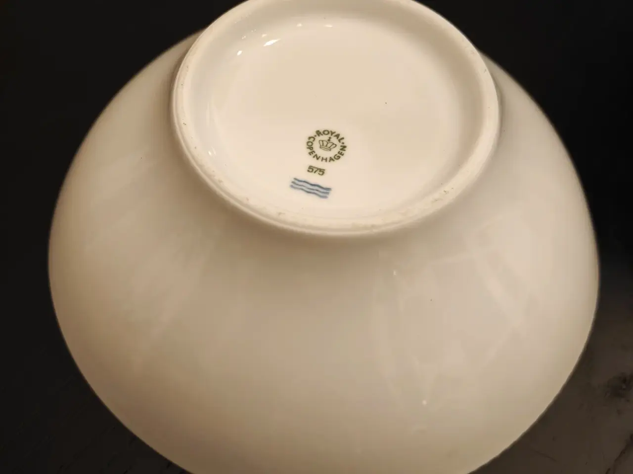 Billede 2 - Royal Copenhagen Hvid Elements skål 78 cl