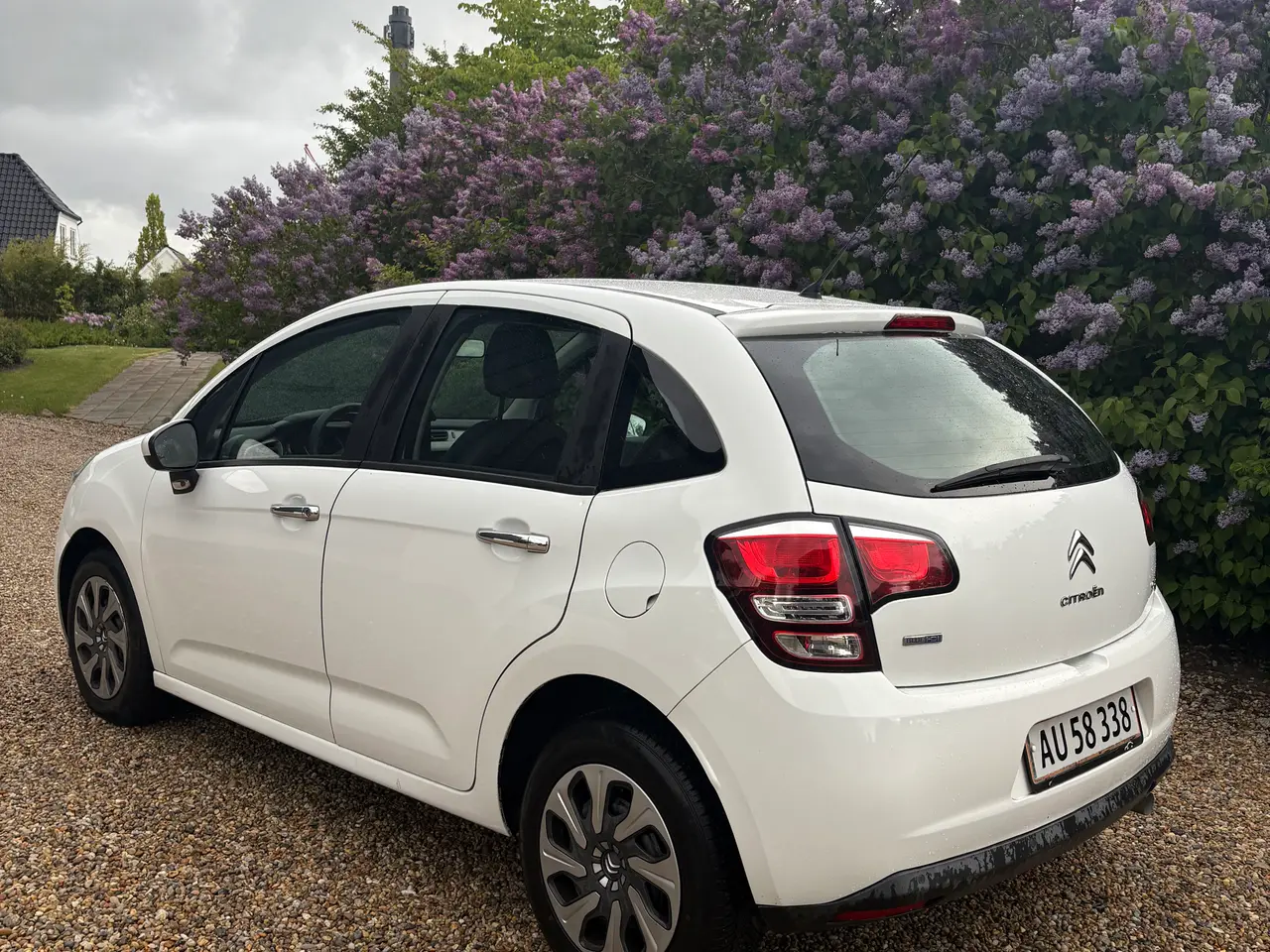 Billede 2 - Citroen C3 2015 - 33,3 km/l og kun 120 i ejerafgif