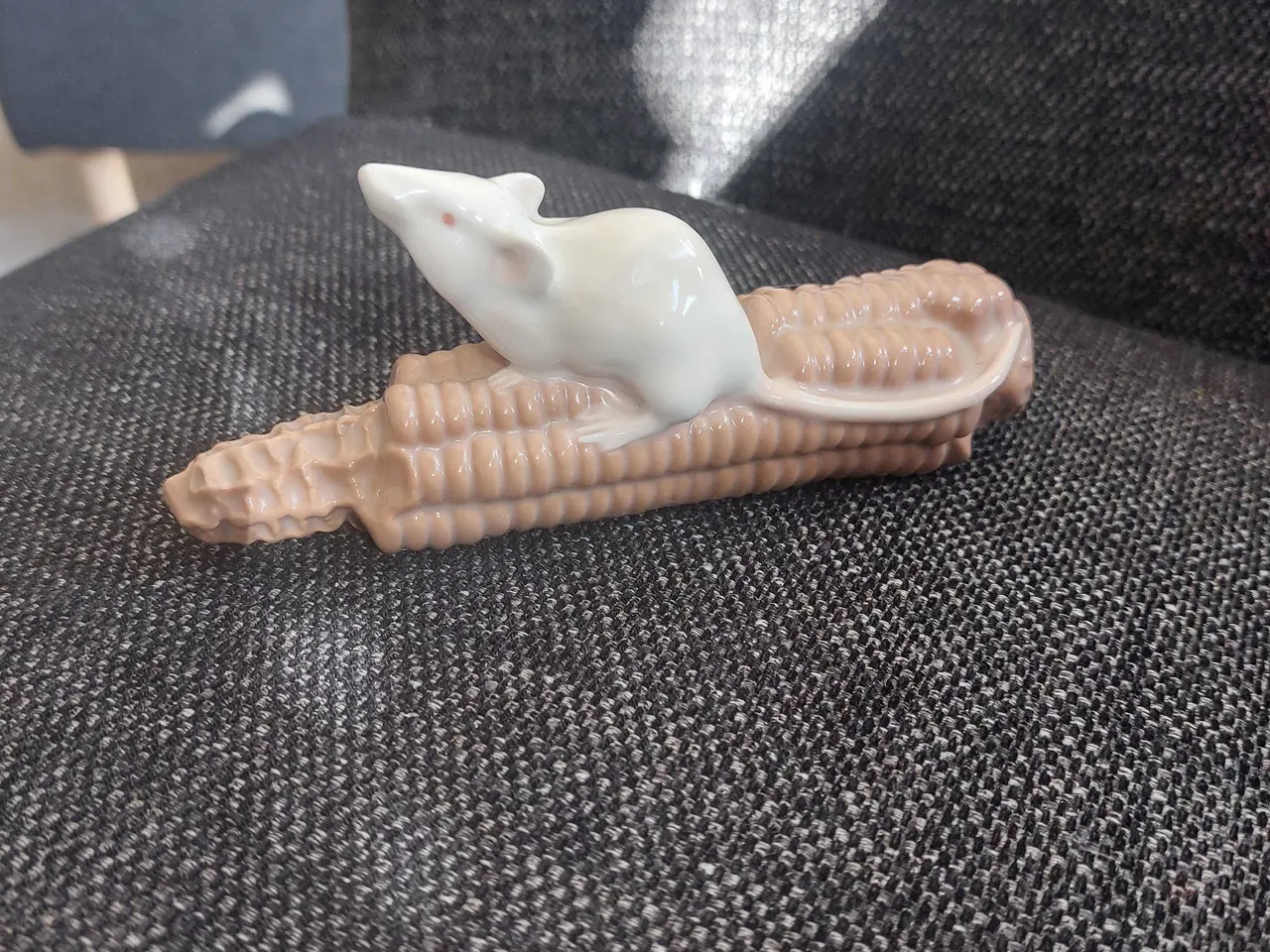 Billede 3 - Royal Copenhagen mus på majskolbe nr 512
