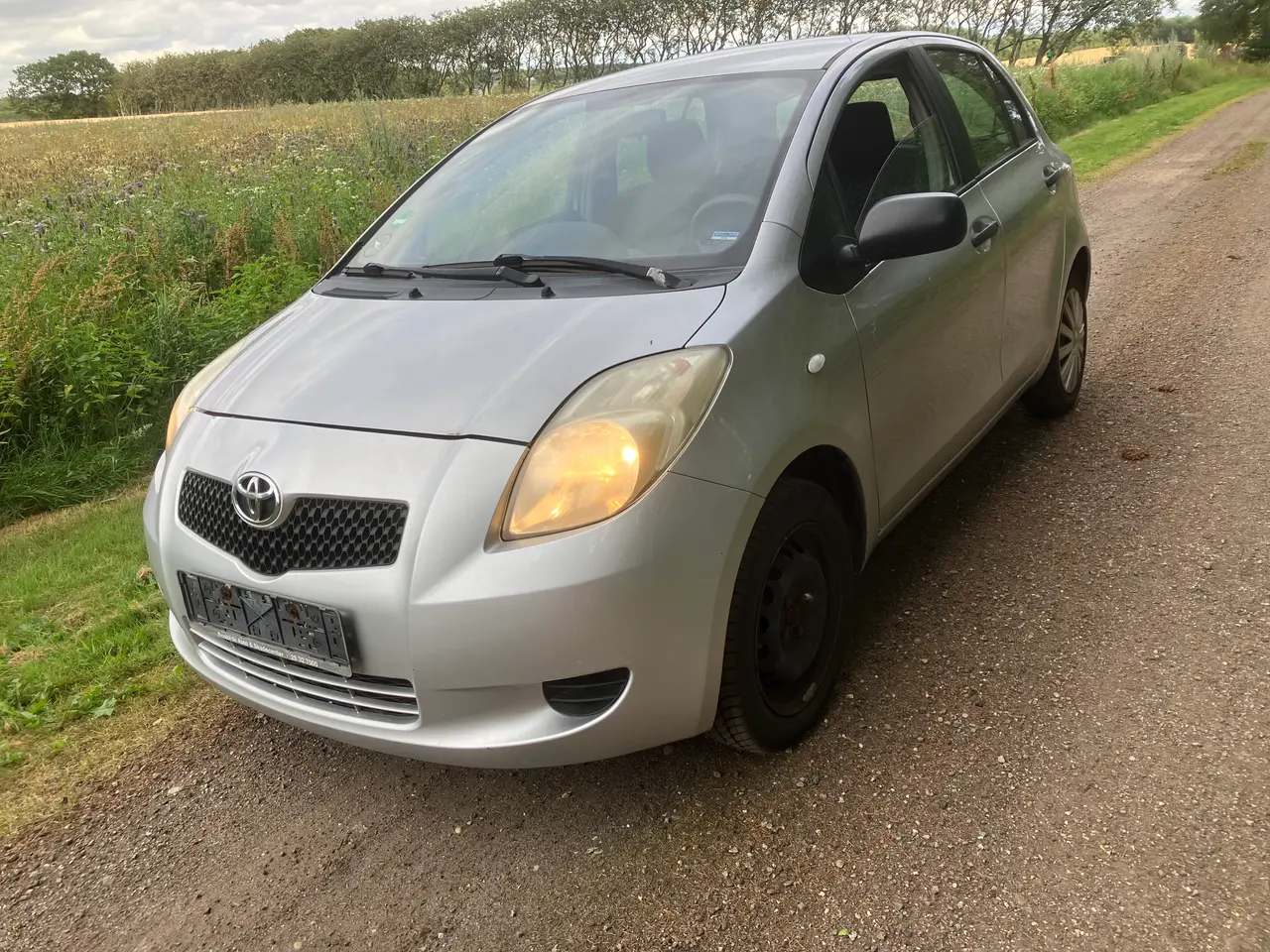 Billede 1 - toyota yaris 1,0 benzin 2006 5 dørs