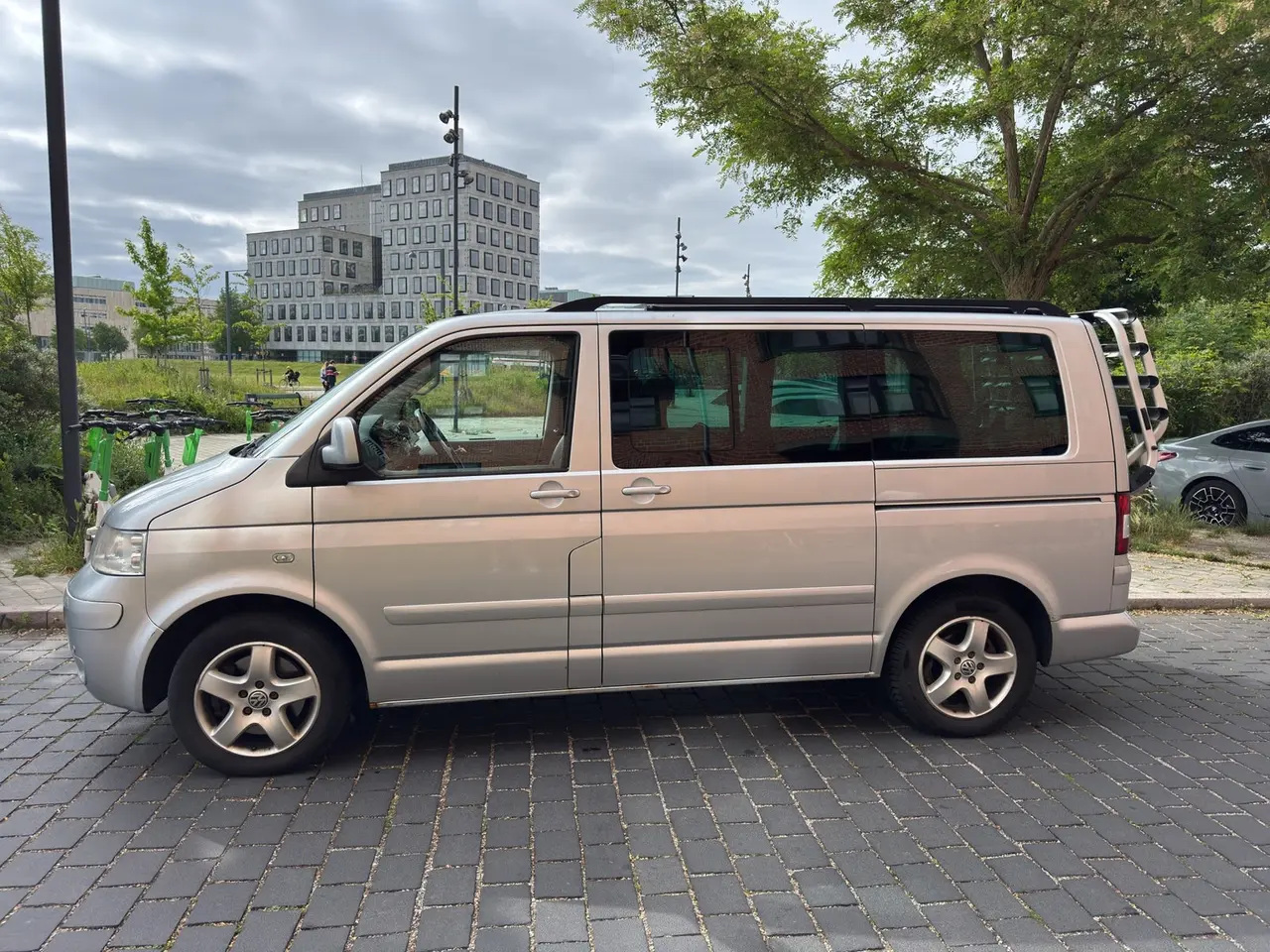 Billede 2 - VW Multivan 3,2 V6 Highline aut.