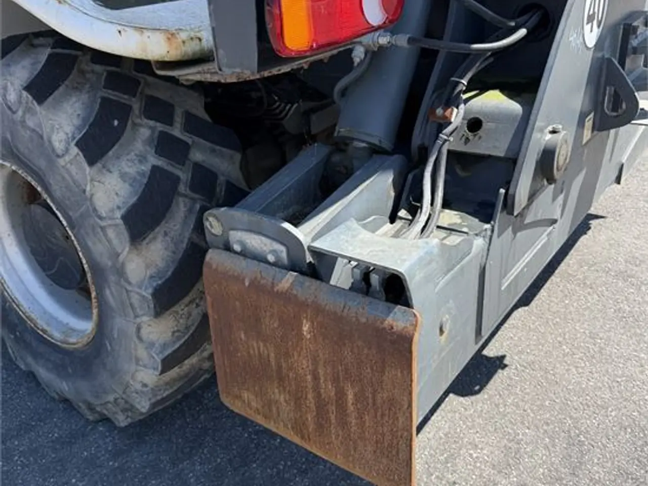 Billede 42 - Magni RTH 5.30 S / Manitou MRT 3050 - 30 m  -  roterende teleskoplæsser / rotating telescopic handler
