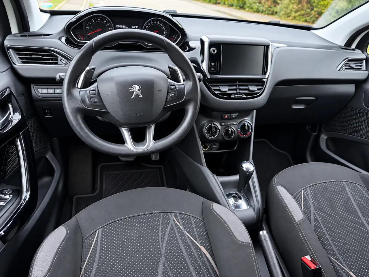 Billede 6 - Peugeot 208 1,4 e-hdi automatgear