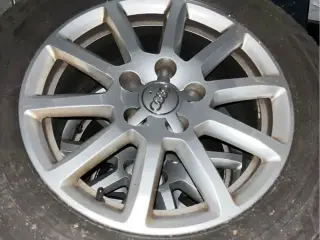 Audi vinterhjul 16”