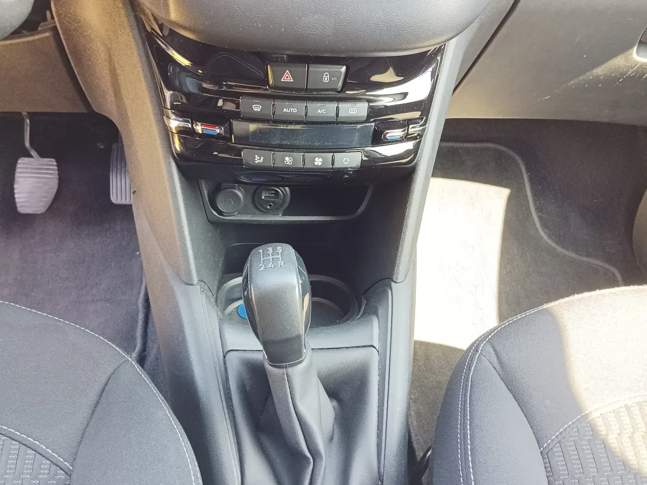 Billede 2 - Peugeot 208 HDi sælges 