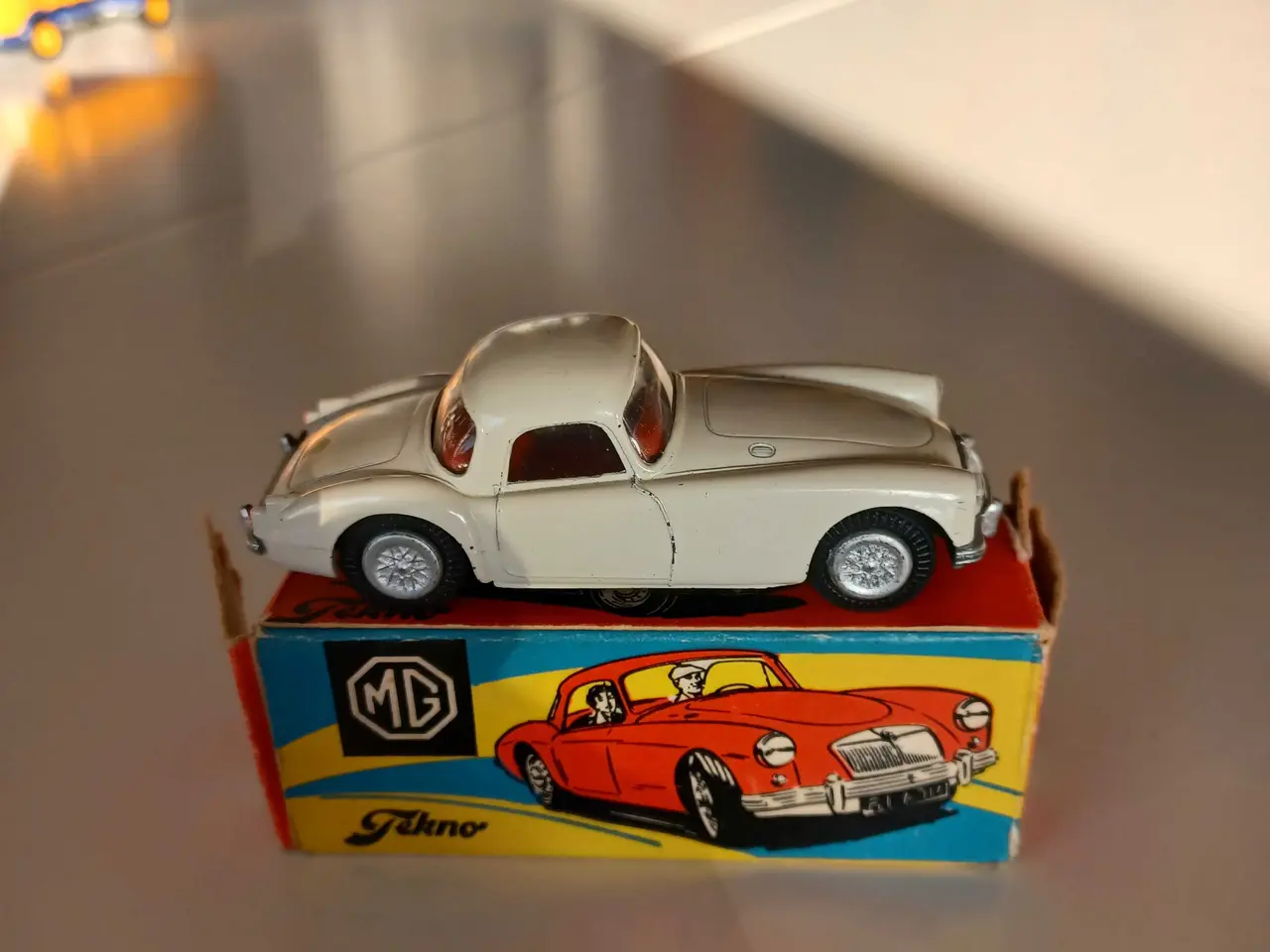 Billede 1 - TEKNO MODEL BIL MGA