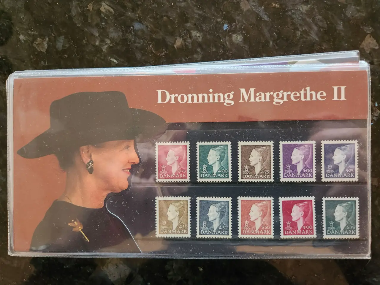 Billede 14 - Souvenirmapper sælges for 70% af værdien, 18 stk.