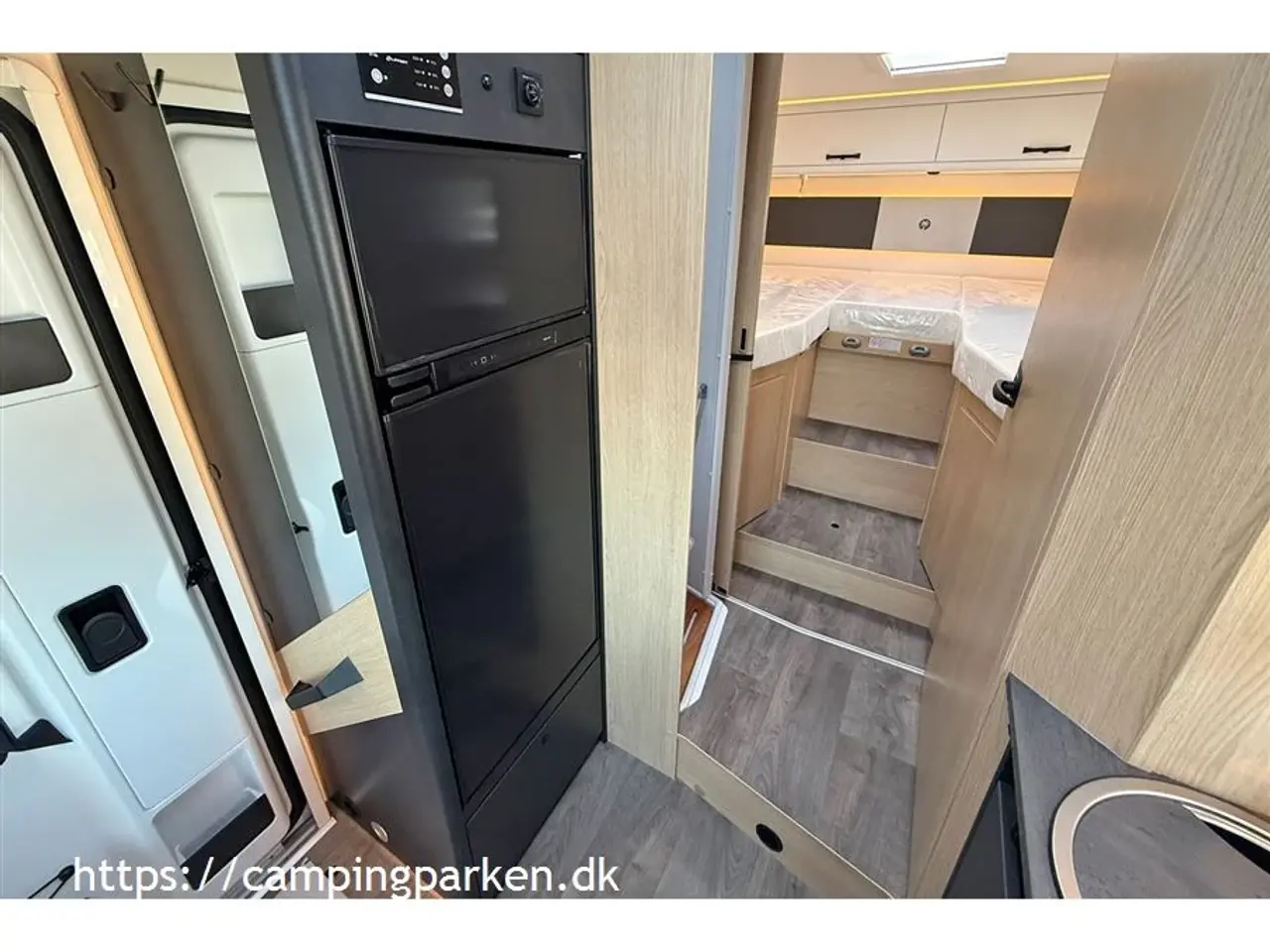 Billede 8 - 2026 - SunLight   Sunlight T 68 C med face-to-face, adaptiv fartpilot, nordic pakke, automatgear