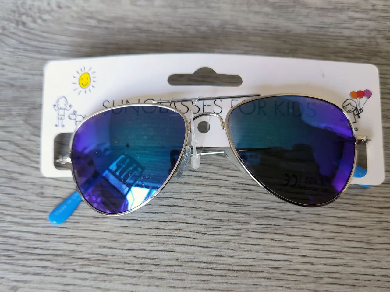 Billede 1 - Børne solbrille *NY*