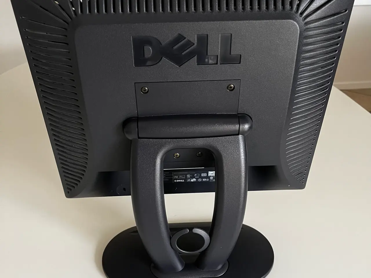 Billede 4 - Dell 17” LCD-skærm - perfekt som ekstra skærm