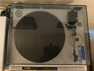 Pladespiller Yamaha P-500