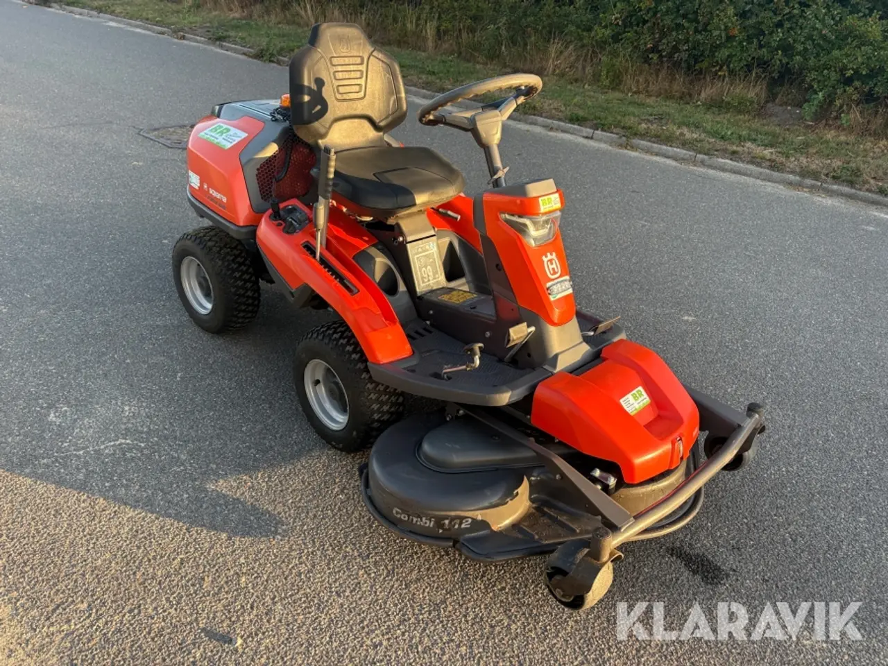 Billede 3 - Græsslåmaskine Husqvarna R316TsXAWD