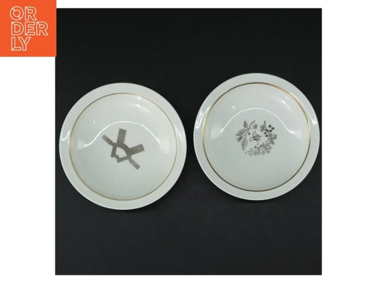 Billede 1 - Dybe porcelænstallerkener fra Royal Copenhagen (str. 14 cm)