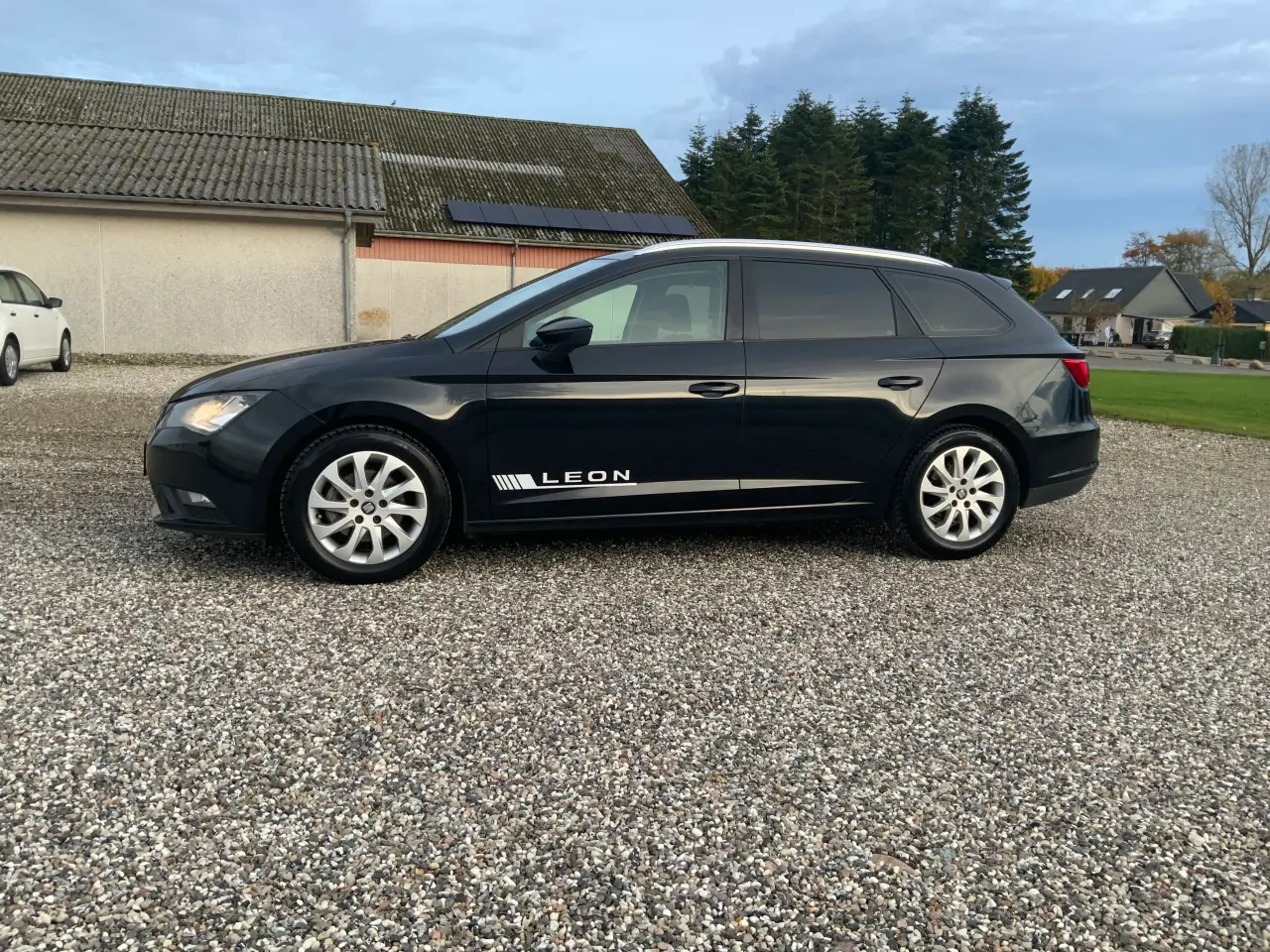 Billede 2 - SEAT LEON 1.6 TDI 110 HK ECOMOTIVE ST.CAR