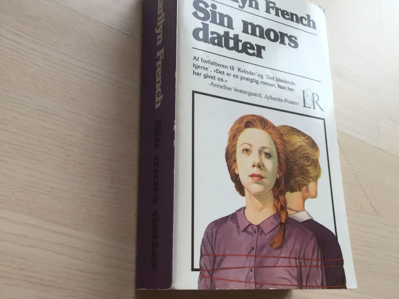Billede 1 - Sin mors datter af Marilyn French