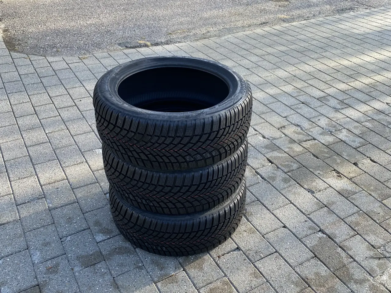 Billede 1 - 3 helt nye Bridgestone runflat