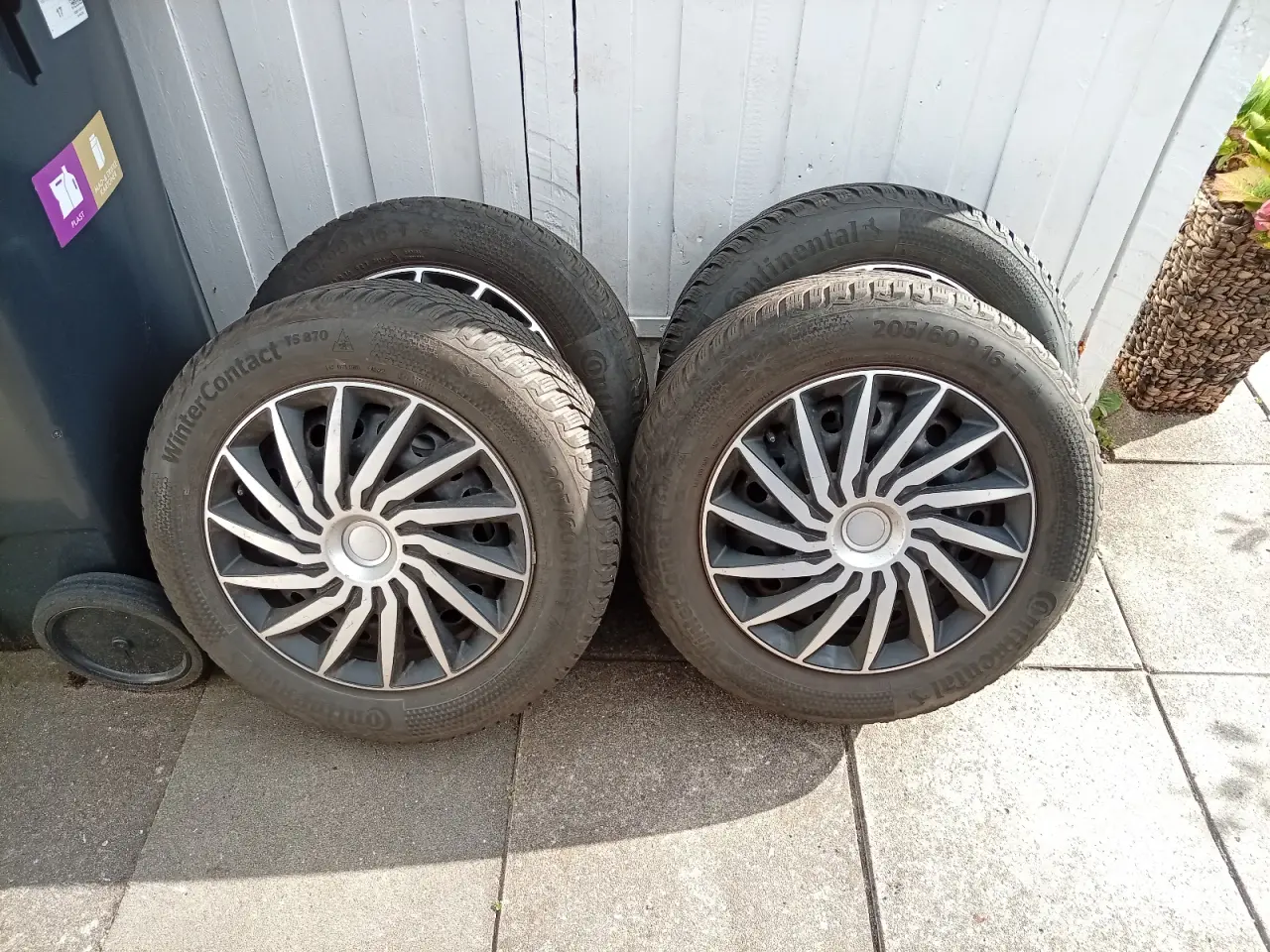 Billede 1 - 5 x 114 vinterdæk Continental med stål