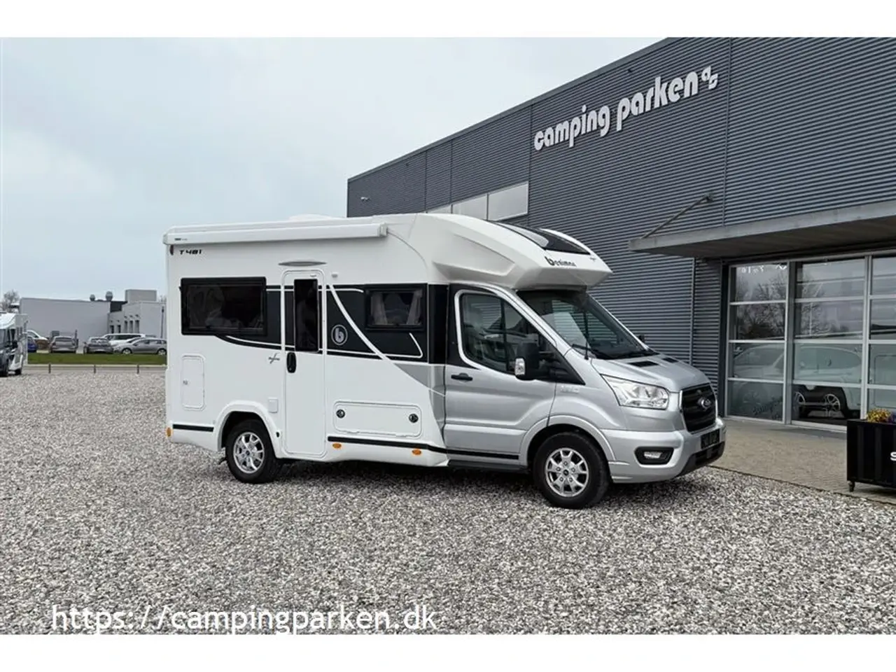 Billede 1 - 2021 - Benimar   Kort autocamper med stor siddegruppe, totallængde kun 5,99 m.